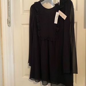 BCBG DRESS SIZE XS, asymmetrical color black, new with Tag